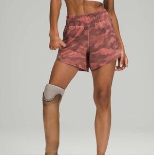 Lululemon Track That Mid Rise Lined Running Shorts 5” Camo Size 6